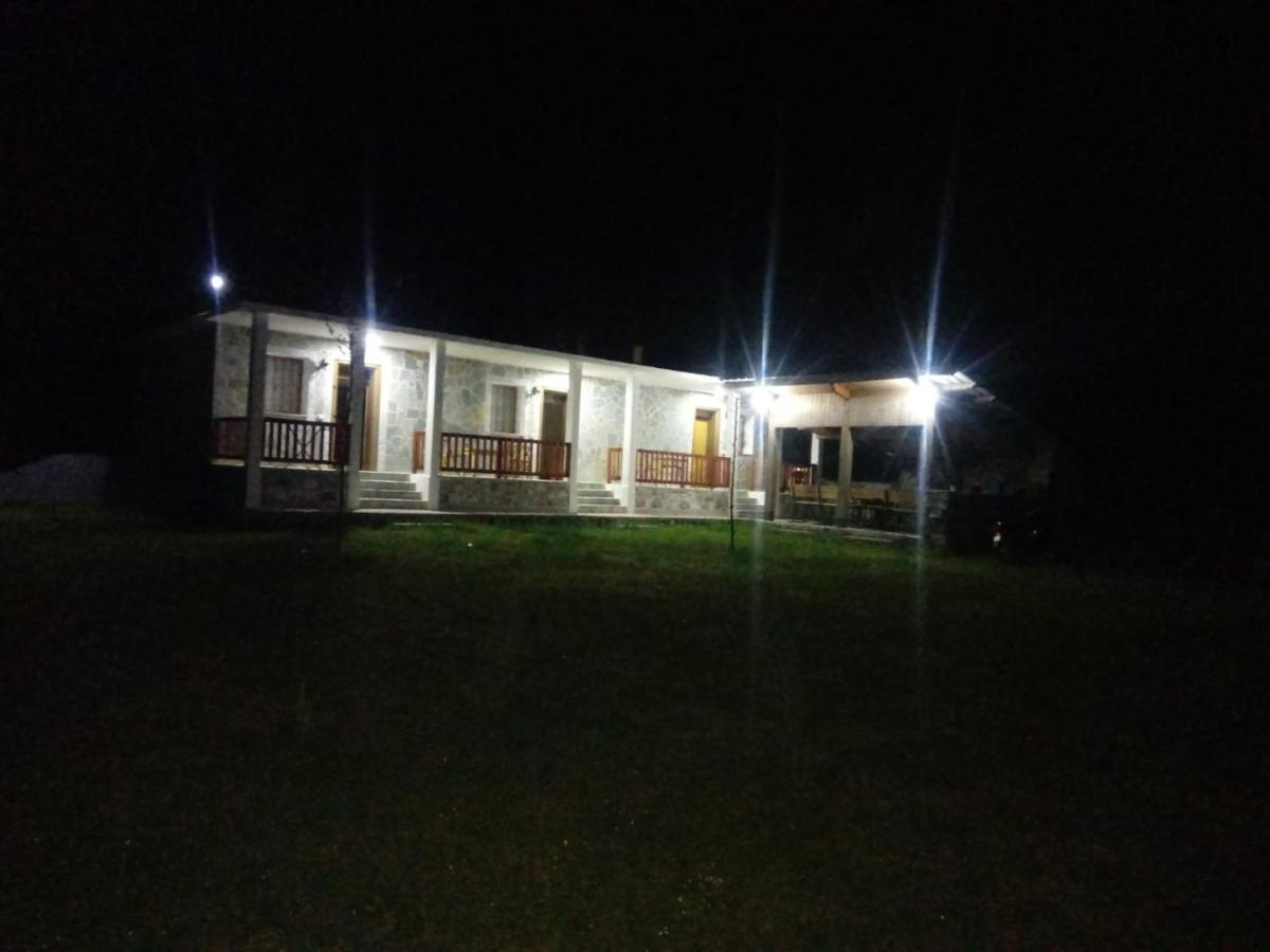 Buni Shqipes Villa Theth Luaran gambar