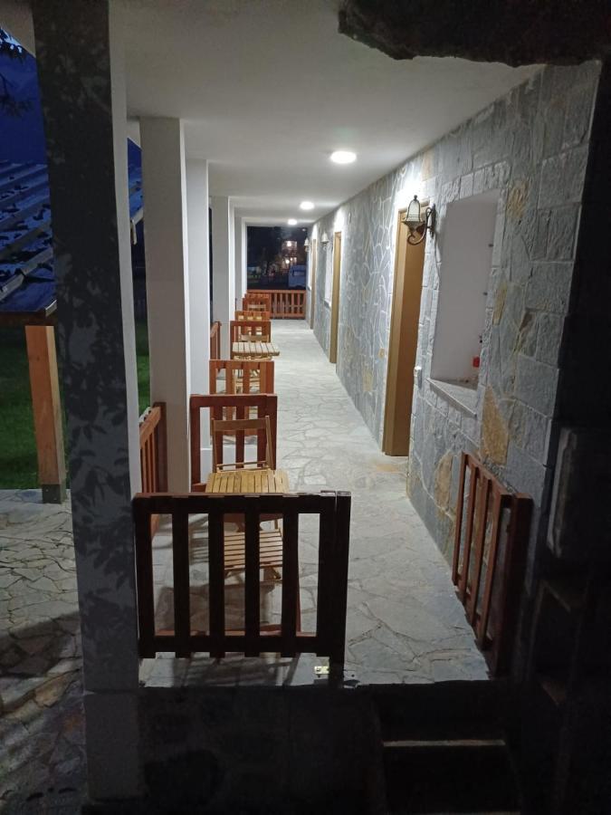 Buni Shqipes Villa Theth Luaran gambar