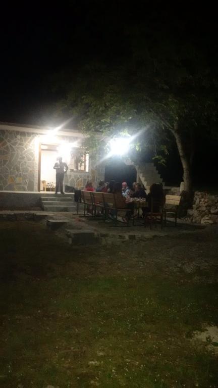 Buni Shqipes Villa Theth Luaran gambar