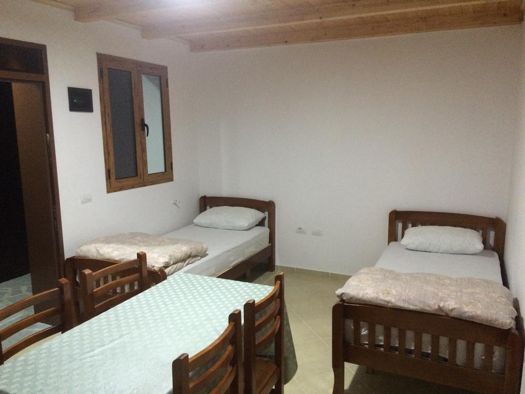 Buni Shqipes Villa Theth Luaran gambar